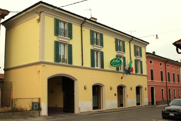 Hotel Exterior