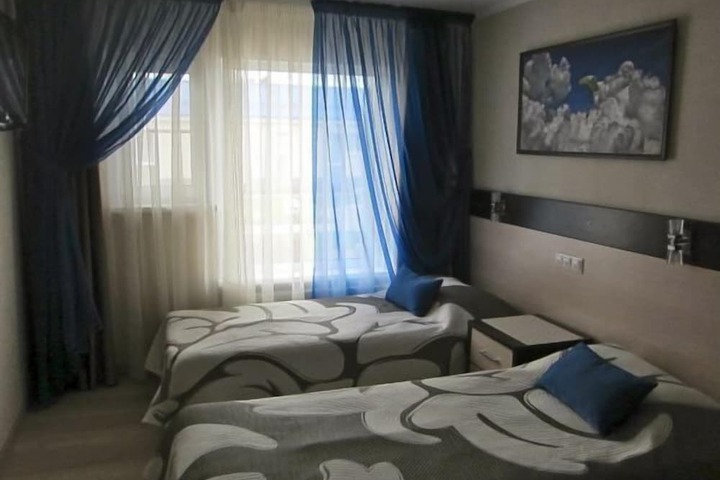 Room 9 of 44