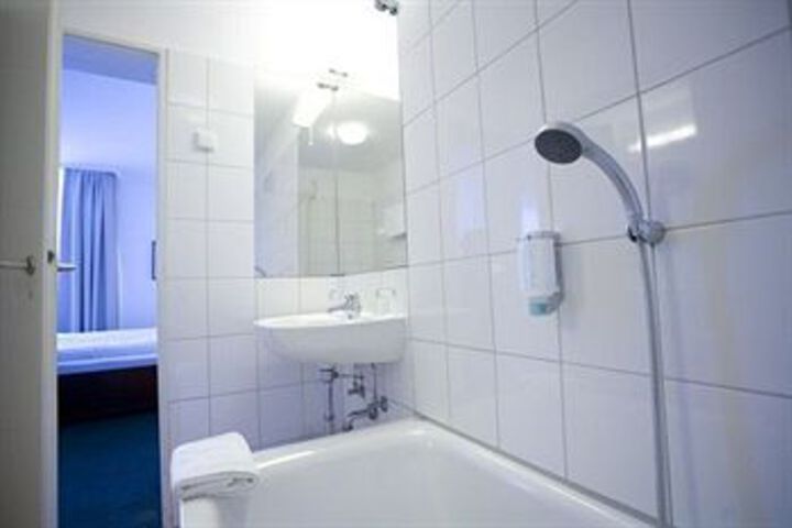 Room 2 of 11