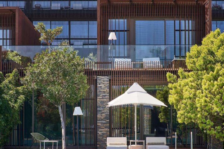 Hotel 308 of 317