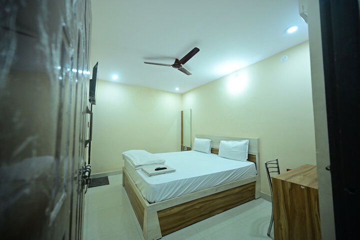 Room 44 of 63