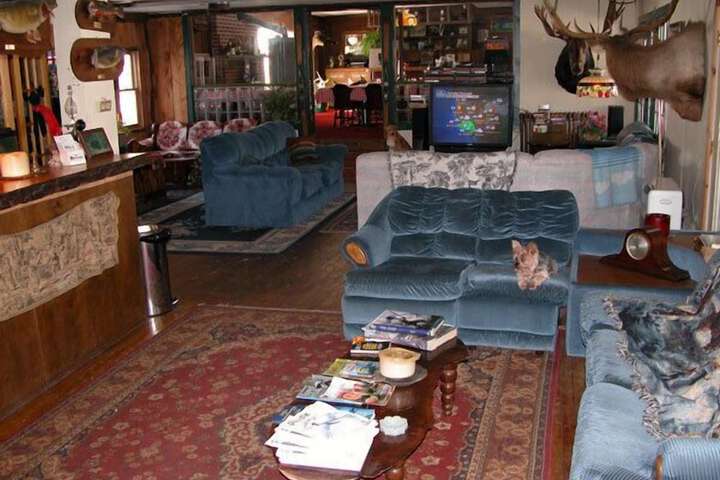 Lobby sitting area