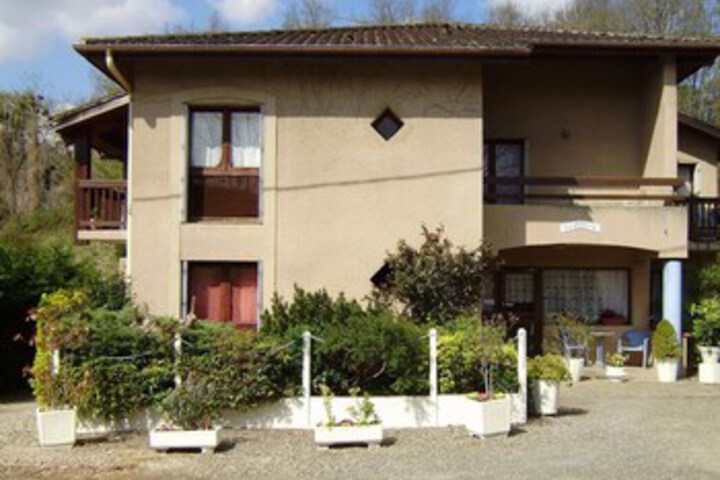 Hotel 4 of 6