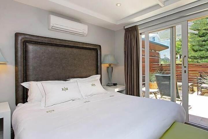 Room 3 of 15