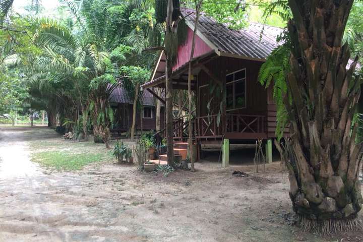 Property Grounds 22 of 38