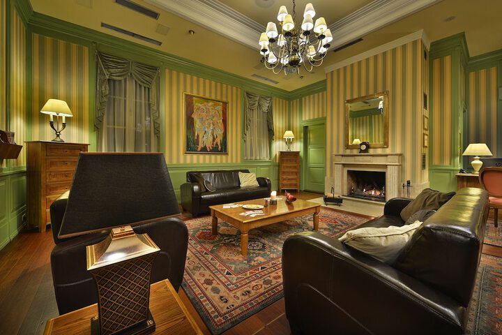 Lobby Photos