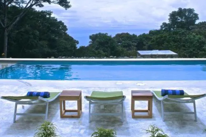 Pool 3 of 8
