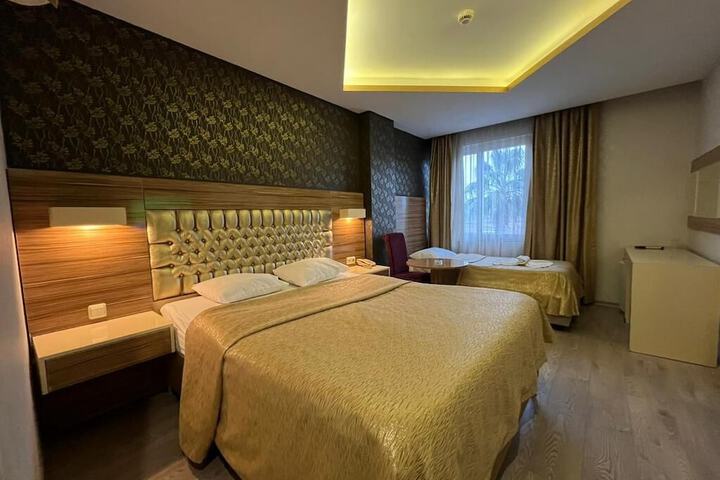 Room 21 of 65