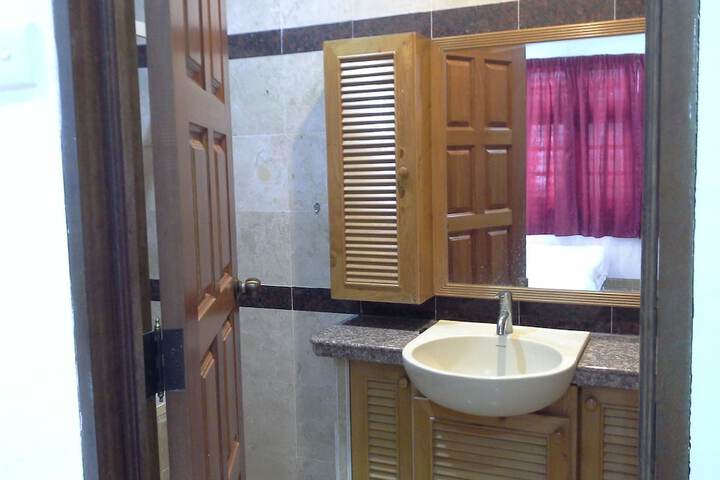 Room 28 of 51