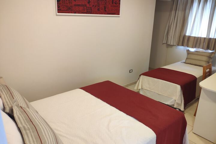 Room 5 of 20