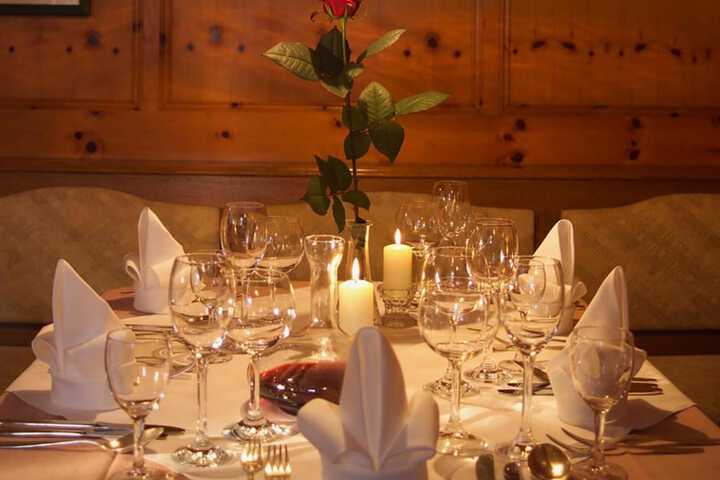 Dining 43 of 61