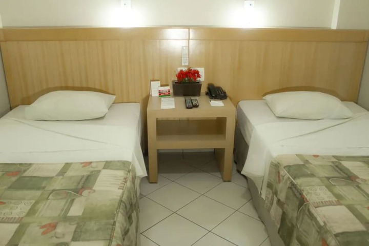 Room 17 of 45