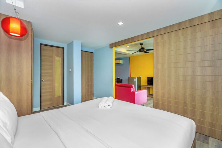 Room 11 of 71
