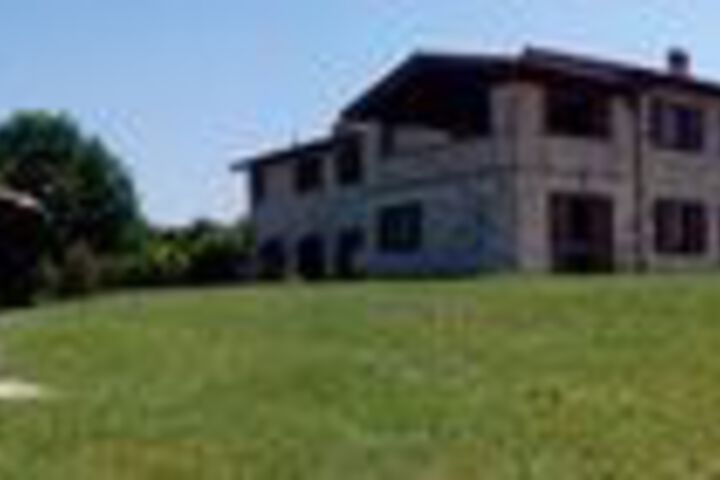 Property Grounds 32 of 37