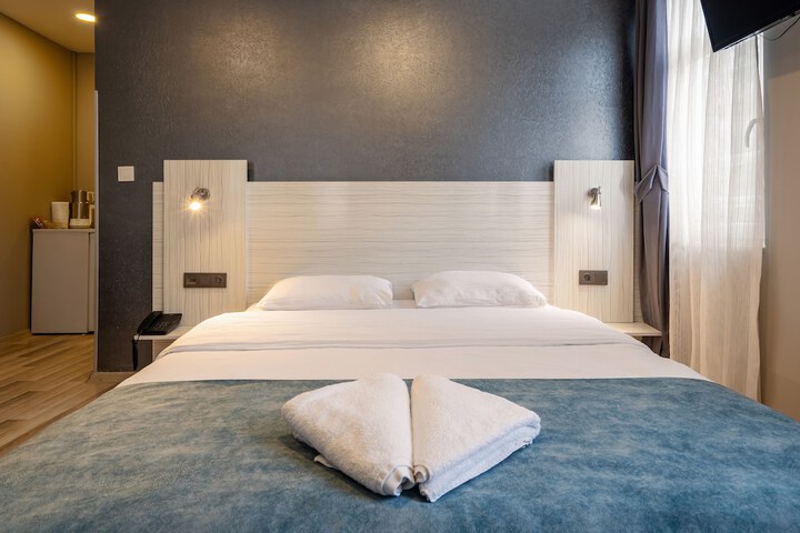 Room 19 of 73