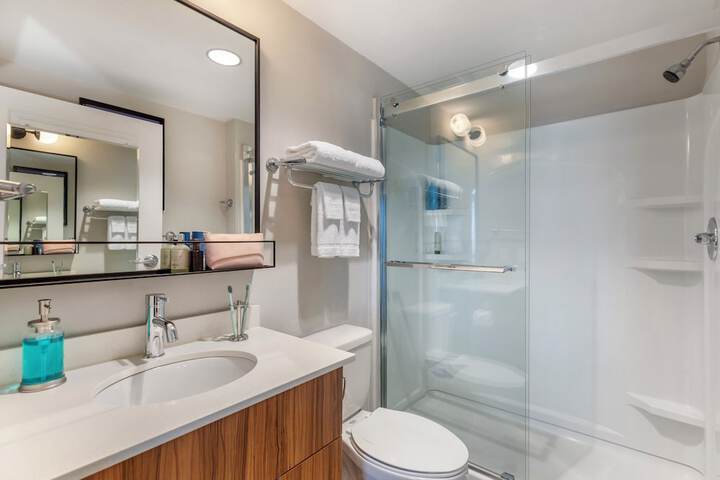 Room 15 of 20