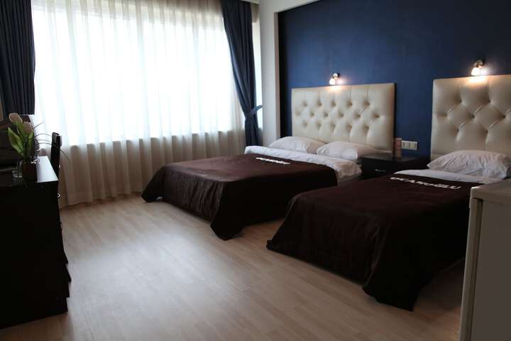Room 7 of 30