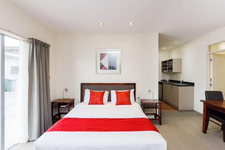 Room 20 of 42