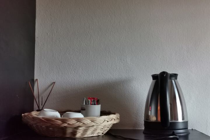 Room 28 of 82