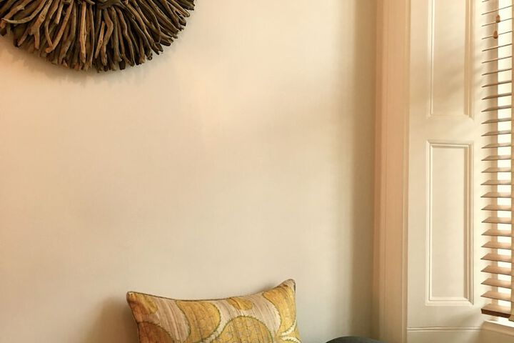 Room 10 of 96