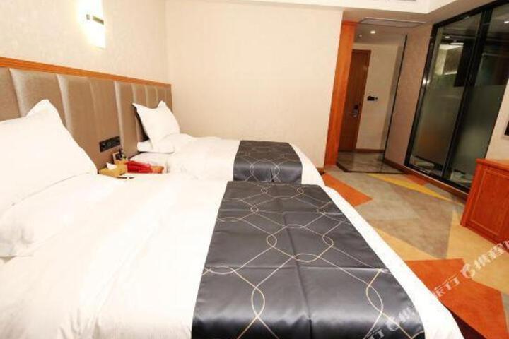 Handu Hotel