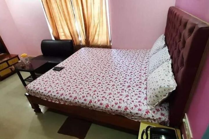 Room 22 of 22