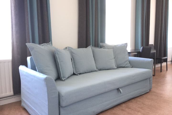 Room 14 of 78