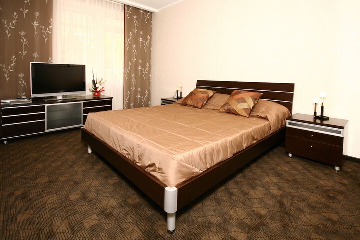Room 7 of 29