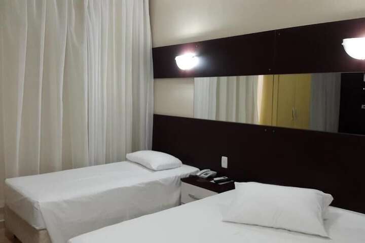 Room 6 of 6