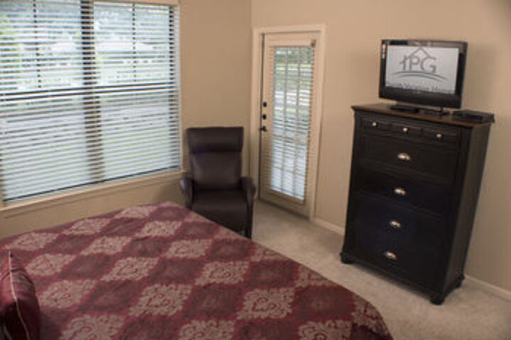 Room 12 of 19