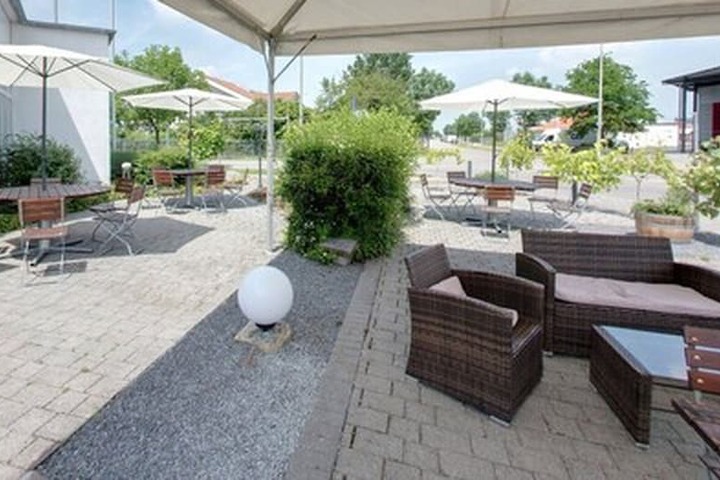 Sundeck 16 of 16
