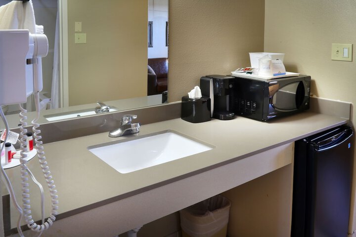 Room 19 of 52