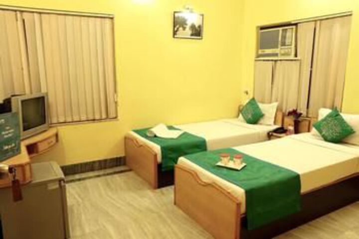 Room 17 of 24