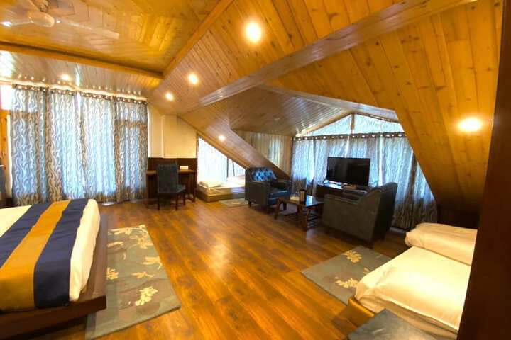 Room 7 of 23