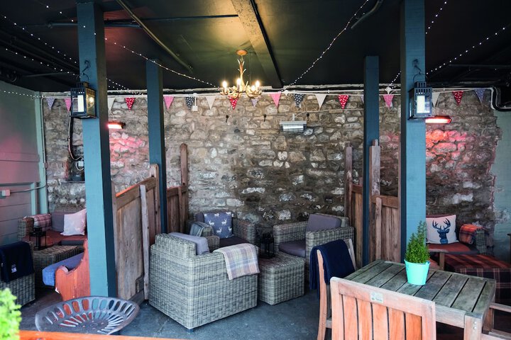 Terrace/Patio 38 of 39