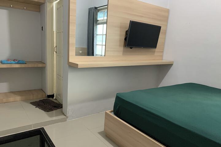 Room 9 of 59