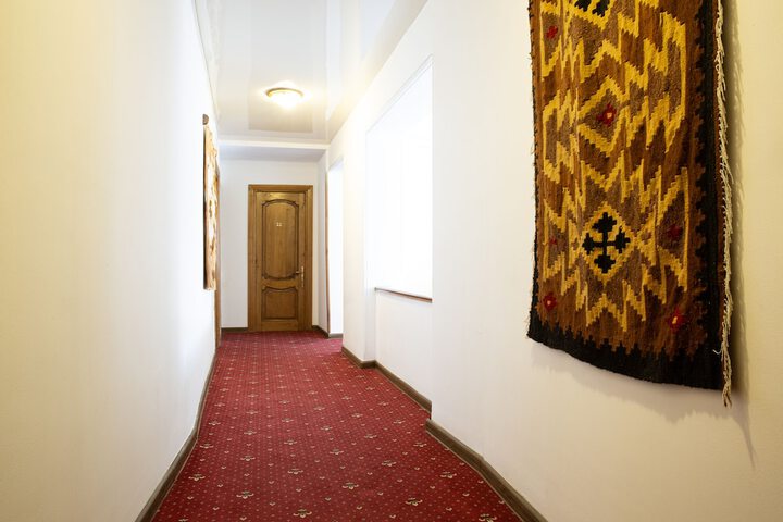 Ballroom/Hall 49 of 54