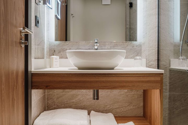 Bath Photo