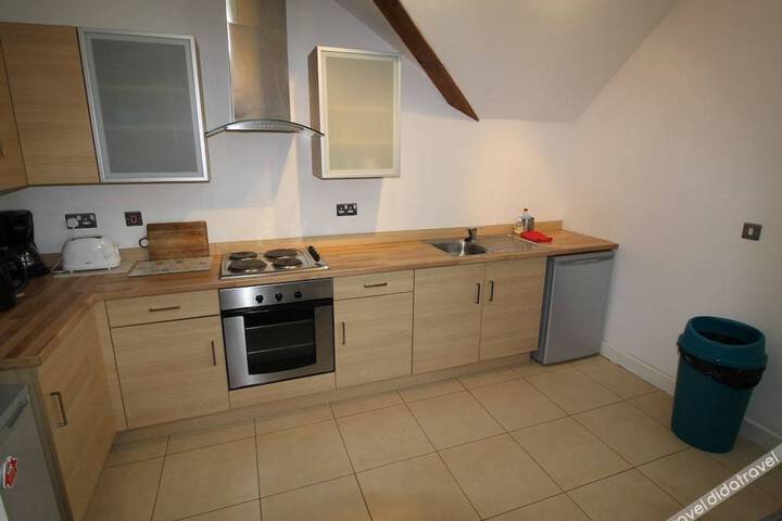 Ashgrove Court Penthouses by Cardiff Holiday Homes