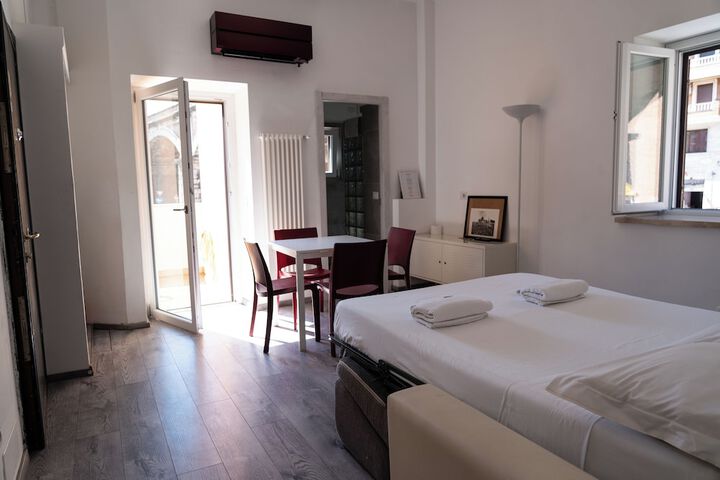 Room 12 of 78