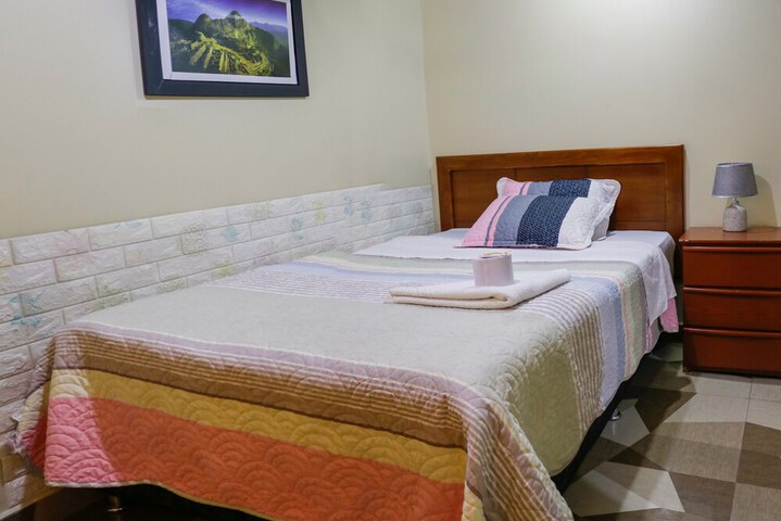 Room 7 of 15