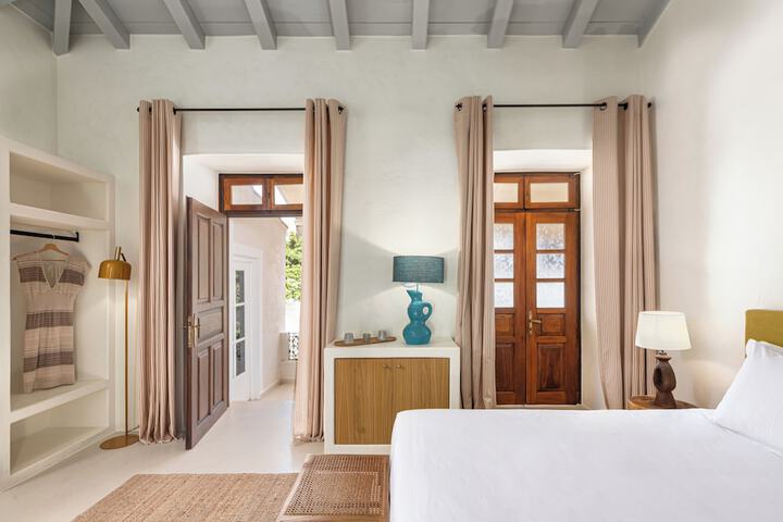 Room 20 of 61