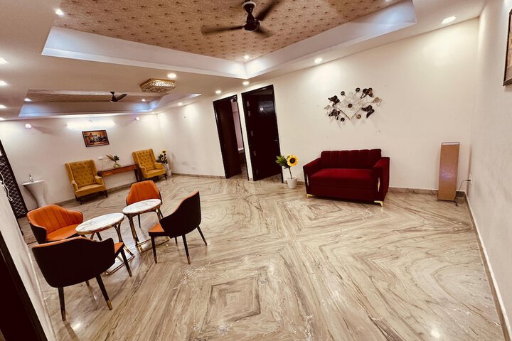 Room 16 of 27