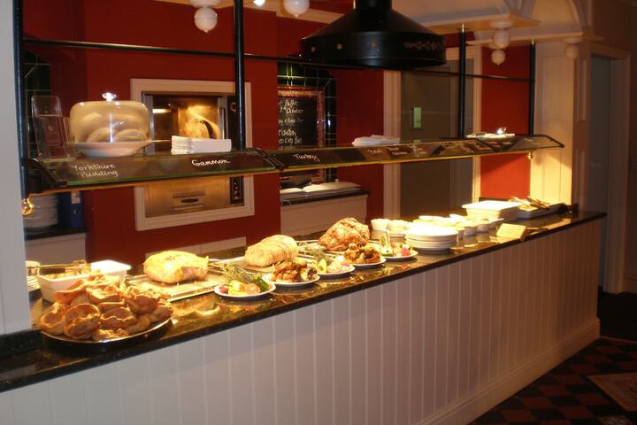 Dining 50 of 69