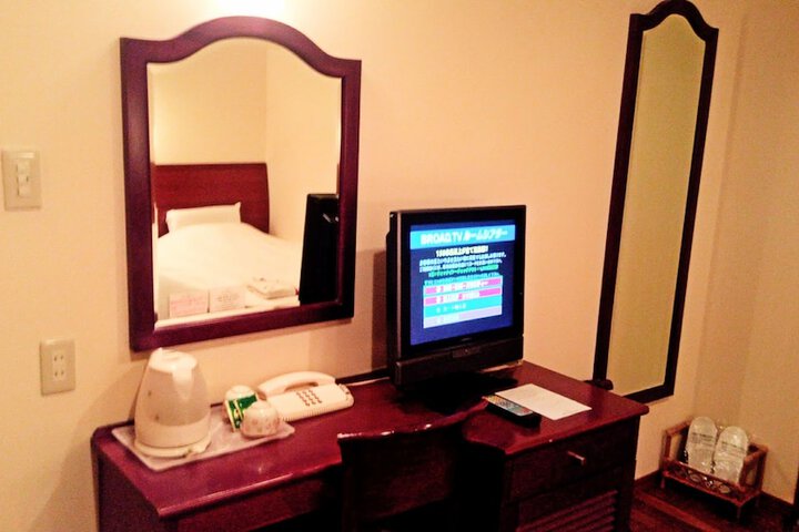 Room 20 of 65