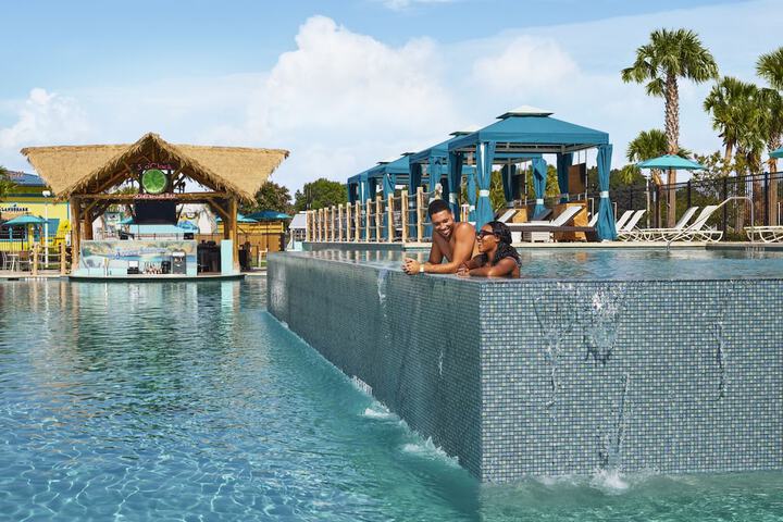 Swimming pool at Margaritaville Lake Resort Lake Conroe / Houston