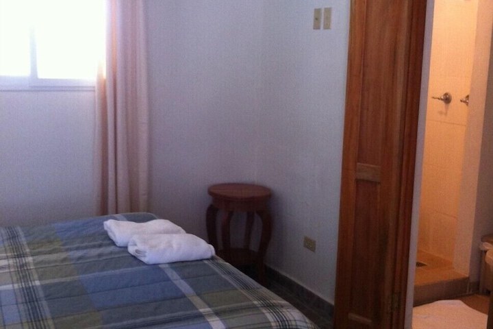 Room 7 of 27