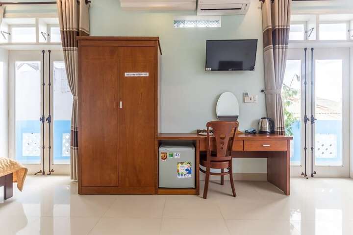 Room 21 of 50