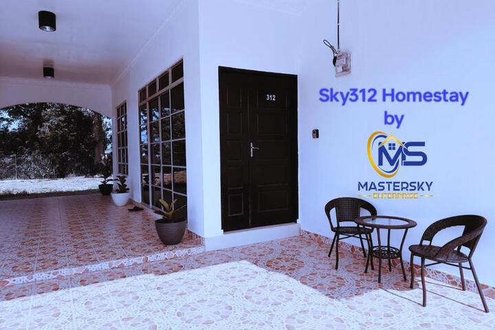 Sky312 Muslim Homestay