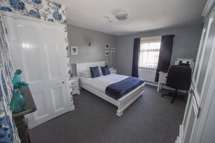 Room 18 of 35
